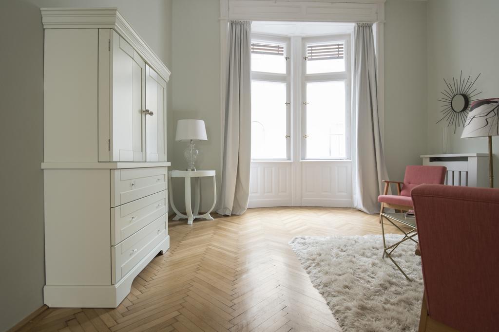 Jettsetter Luxury Apartment By Andrassy Ave & Opera Budapeşte Oda fotoğraf